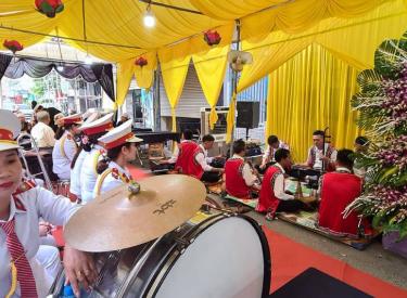 Hình ảnh về Tang lễ Hồng Phúc