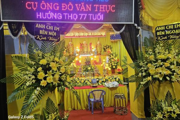 Các loại hình hoa tươi phù hợp cho tang lễ