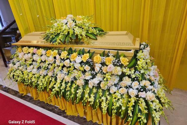 Dịch vụ trang trí hoa tang lễ và ý nghĩa của từng loại hoa
